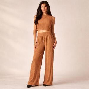 Love Poem Plisse Lounge Set M Camel Tan Brown Wide Leg 2pc Spring